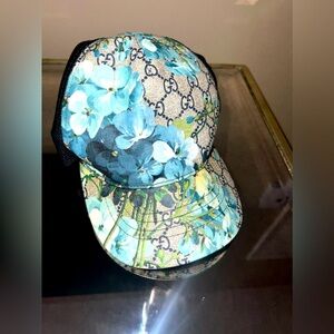 Gucci floral hat (blue)